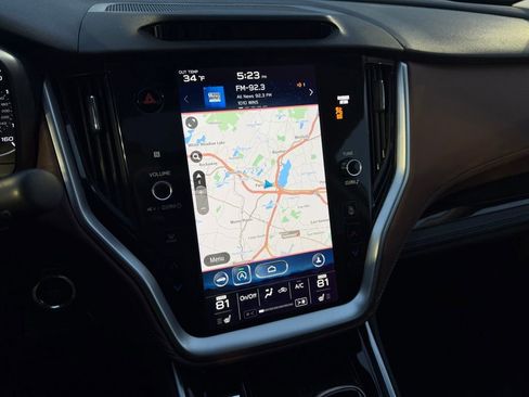 Used 2022 Subaru Outback Touring image 27