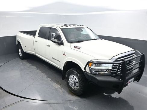 Used 2020 RAM 3500 Limited image 36