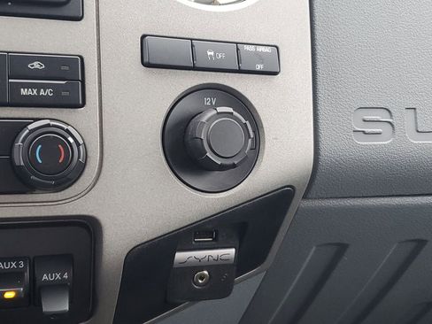 Used 2016 Ford F250 XLT w/ XLT Value Package image 22