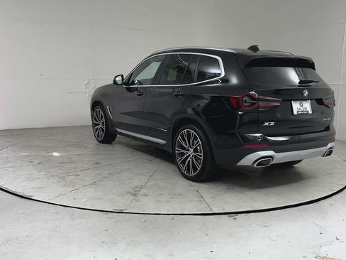 Used 2024 BMW X3 xDrive30i AWD/4WD image 3