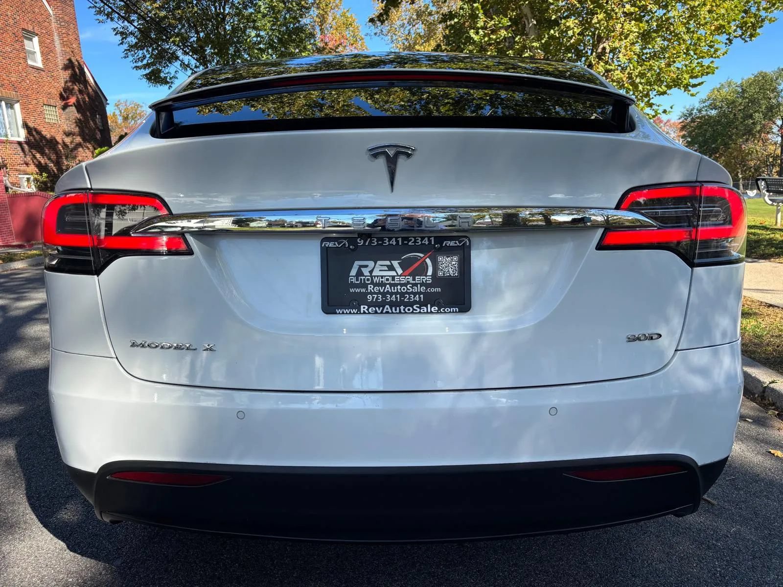 Used 2016 Tesla Model X 90D AWD/4WD image 4
