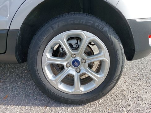 Used 2020 Ford EcoSport SE image 34