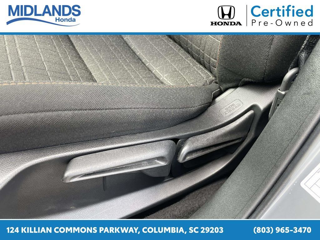 Certified 2025 Honda HR-V Sport image 14
