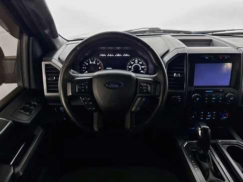 Used 2019 Ford F150 XLT w/ Equipment Group 302A Luxury AWD/4WD image 21