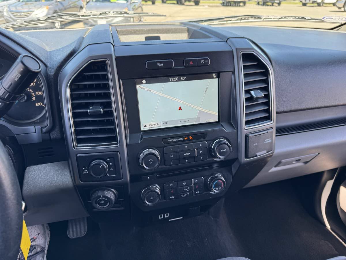 Used 2018 Ford F150 4x4 SuperCrew image 25