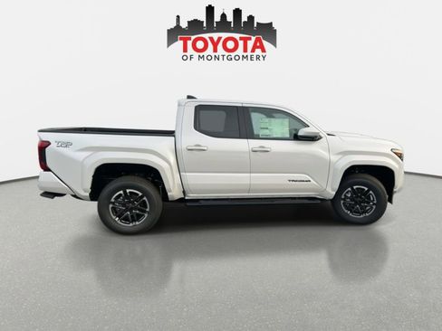 New 2025 Toyota Tacoma TRD Sport image 7