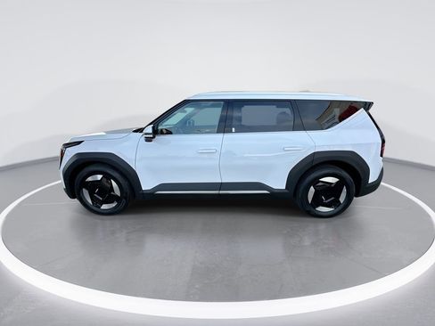 New 2026 Kia EV9 Wind AWD/4WD image 5