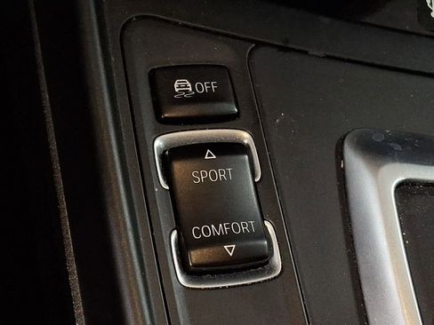 Used 2017 BMW M2 image 20