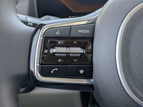 New 2026 Kia Carnival FWD image 27