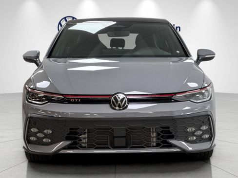New 2026 Volkswagen Golf SE FWD image 8