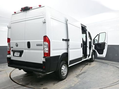 Used 2025 RAM ProMaster 2500 w/ Convenience Group FWD image 43