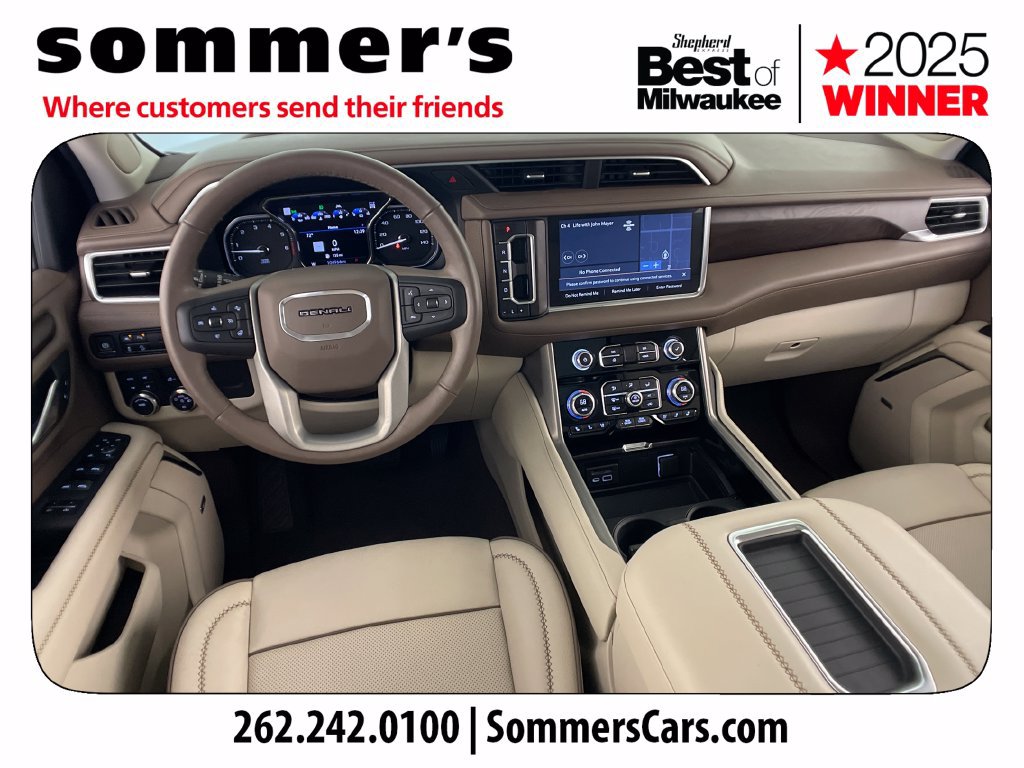 Used 2021 GMC Yukon Denali w/ LPO, Illumination Package AWD/4WD image 12
