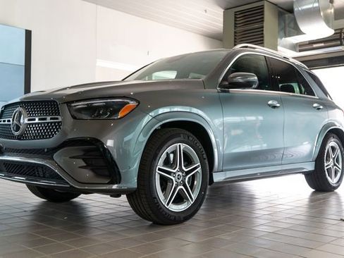 New 2026 Mercedes-Benz GLE 350 4MATIC image 3