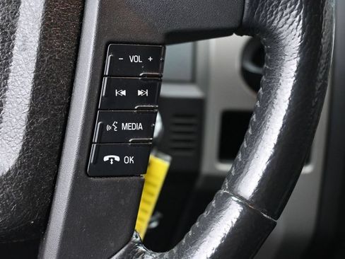 Used 2011 Ford F150 XLT w/ XLT Chrome Pkg RWD image 3