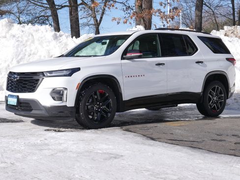 Certified 2023 Chevrolet Traverse Premier w/ Redline Edition image 1