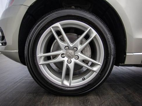 Used 2017 Audi Q5 2.0T Premium Plus image 44