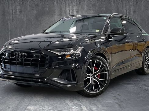 Used 2023 Audi Q8 Prestige AWD/4WD image 1