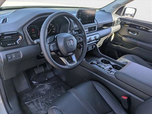 New 2025 Honda Pilot EX-L image 3