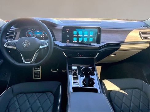 New 2026 Volkswagen Atlas SEL Premium R-Line AWD/4WD image 5