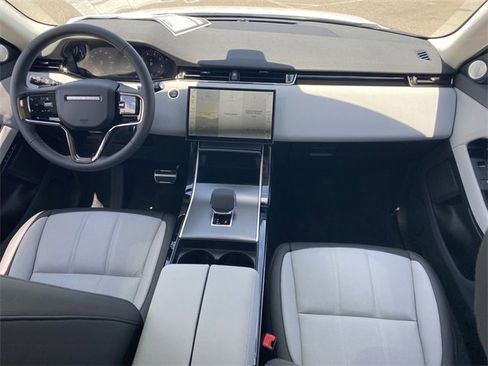 Used 2025 Land Rover Range Rover Evoque Dynamic SE image 14