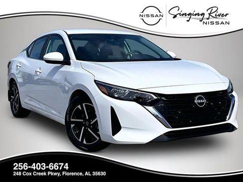 Certified 2025 Nissan Sentra SV image 1