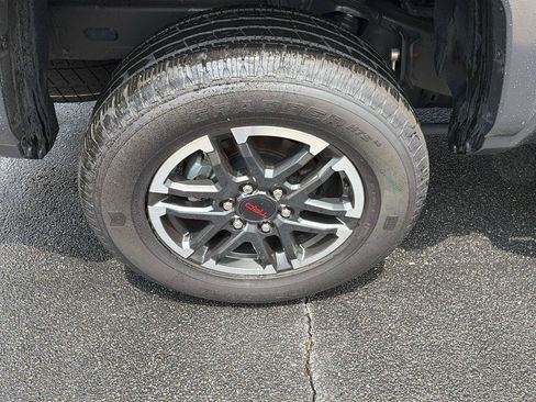 Used 2025 Toyota Tacoma TRD Sport RWD image 37