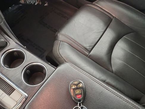 Used 2017 Buick Enclave Leather image 19