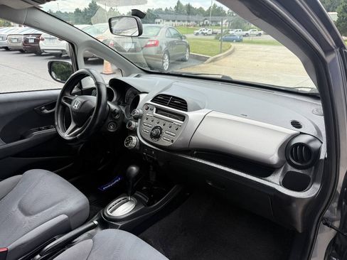 Used 2011 Honda Fit image 14