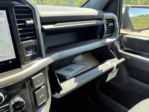 New 2026 Ford F150 XLT w/ Equipment Group 302A MID AWD/4WD image 35