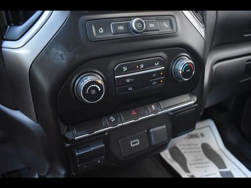 Used 2020 Chevrolet Silverado 1500 Custom Trail Boss image 12