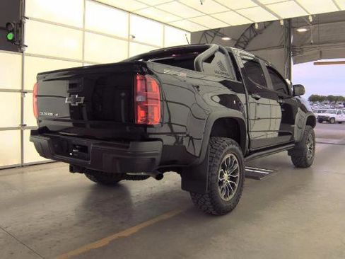 Used 2017 Chevrolet Colorado ZR2 image 6