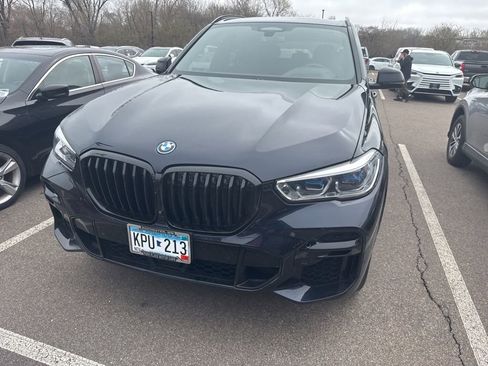 Used 2022 BMW X5 xDrive45e w/ M Sport Package image 18