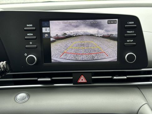 New 2026 Hyundai Elantra Sport FWD image 4