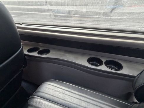 Used 2014 Chevrolet Express 2500 Extended image 35