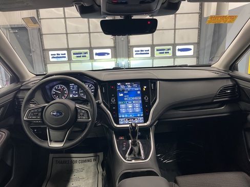 Certified 2025 Subaru Outback Premium w/ Popular Package #1A image 28