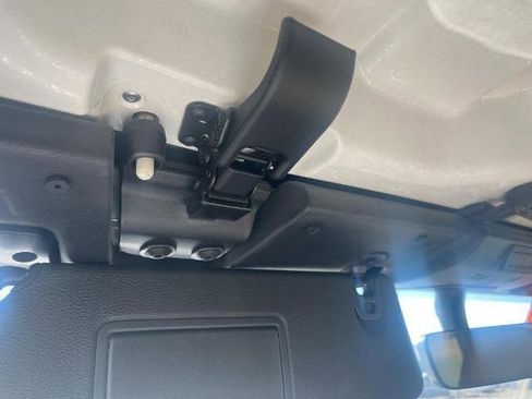 Used 2021 Jeep Wrangler Unlimited Rubicon image 34