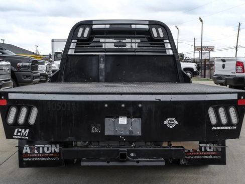Used 2022 RAM 3500 Tradesman w/ Chrome Appearance Group AWD/4WD image 9