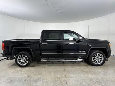 Used 2015 GMC Sierra 1500 Denali w/ Driver Alert Package AWD/4WD image 8