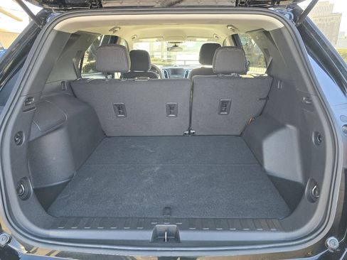 Used 2024 Chevrolet Equinox LS w/ LS Convenience Package image 21