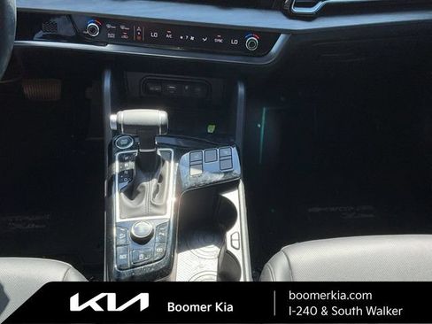 Certified 2025 Kia Sportage X-Line w/ Premium Package AWD/4WD image 25