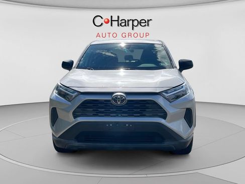 Used 2023 Toyota RAV4 LE AWD/4WD image 8