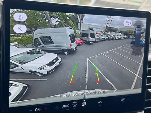 New 2026 Ford Transit 250 148 Medium Roof w/ Load Area Protection Package image 17