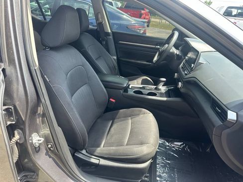 Used 2021 Nissan Altima 2.5 SV FWD image 24