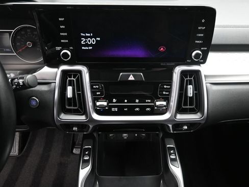 Used 2023 Kia Sorento EX AWD/4WD image 20