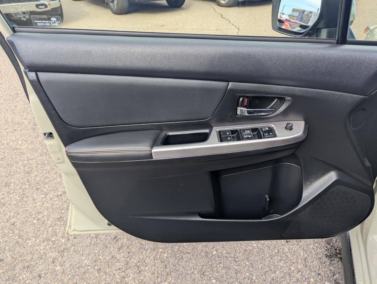 Used 2017 Subaru Crosstrek 2.0i Limited AWD/4WD image 9