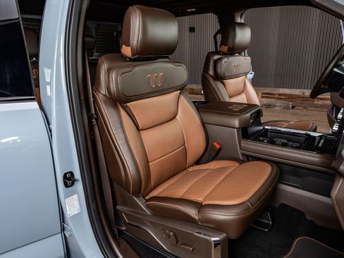 Used 2026 Ford F450 King Ranch w/ Chrome Package image 31