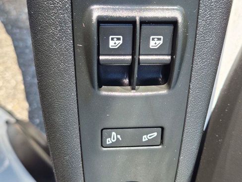 Used 2026 RAM ProMaster 2500 w/ Convenience Group FWD image 15