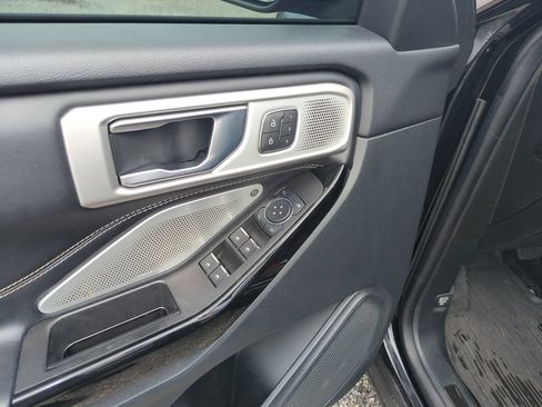 Used 2021 Ford Explorer ST w/ Equipment Group 401A AWD/4WD image 19