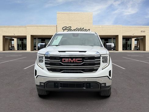 Used 2023 GMC Sierra 1500 SLT w/ SLT Premium Plus Package AWD/4WD image 2