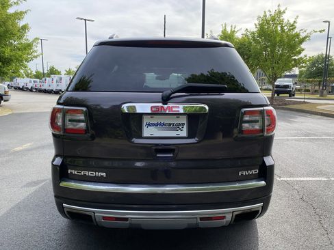 Used 2015 GMC Acadia Denali image 8